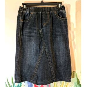 ✨Main Street Exchange Denim Skirt